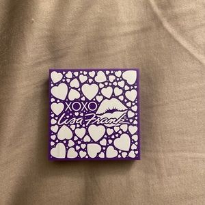 5/$25 💸 Lisa Frank x Glamour Dolls stargazing shimmer eyeshadow